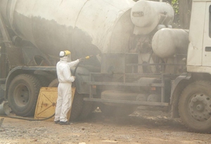 Пескоструйная очистка бетономешалки