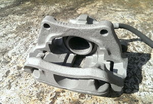 Чистка суппортов автомобиля от ржавчины и окалины