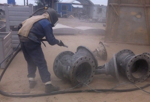 Очистка задвижек пескоструем