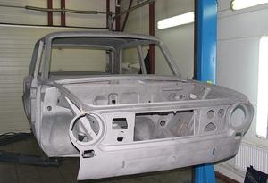 Пескоструйная очистка кузова автомобиля